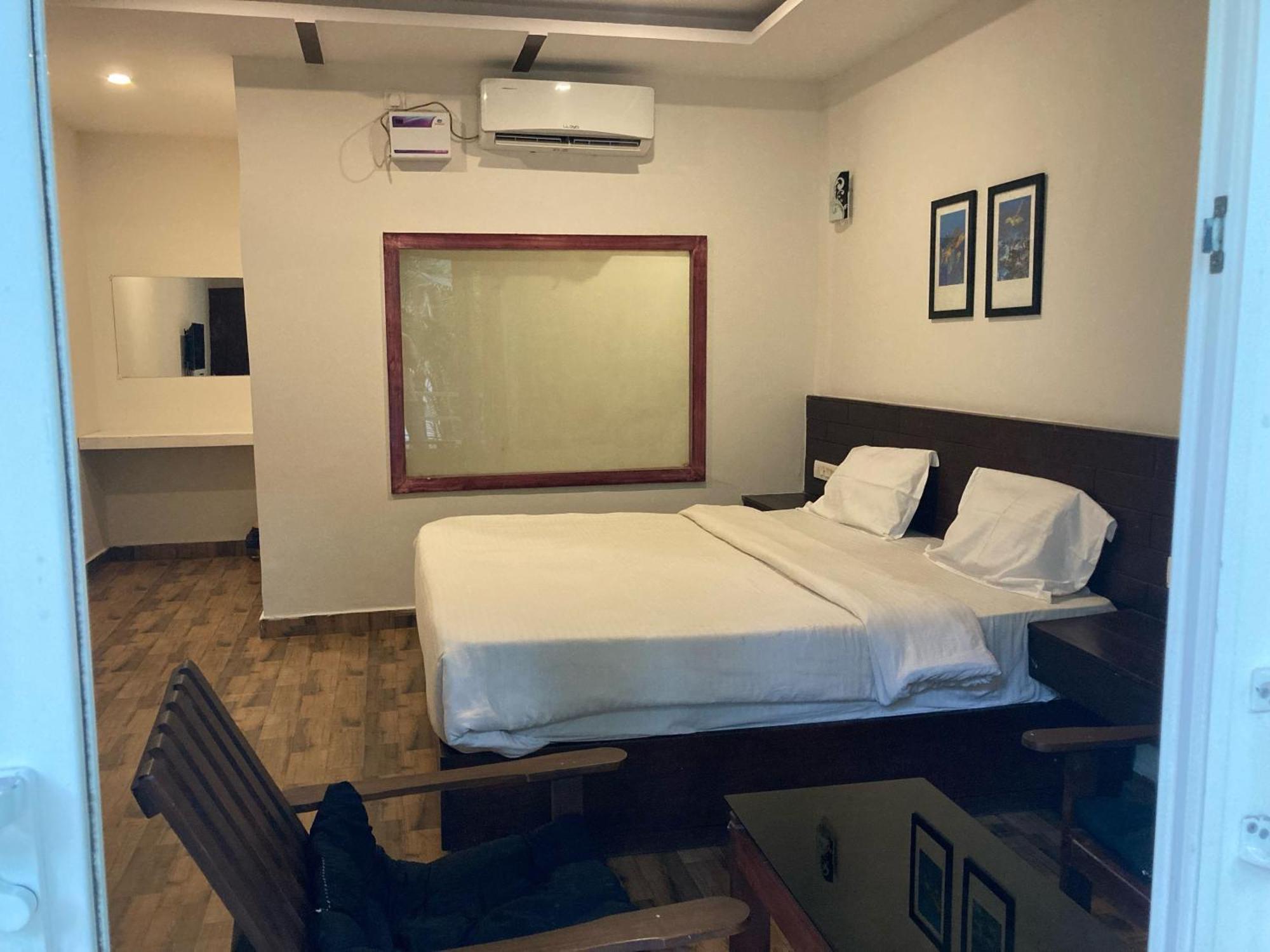 Hotel O Calangute Beach Resort Кандолим Экстерьер фото